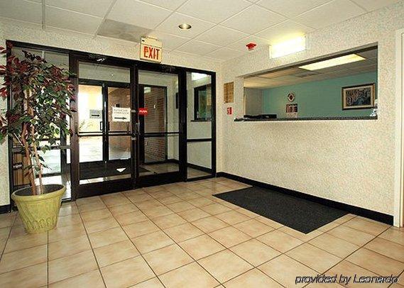 Quality Inn Henderson I-85 المظهر الداخلي الصورة