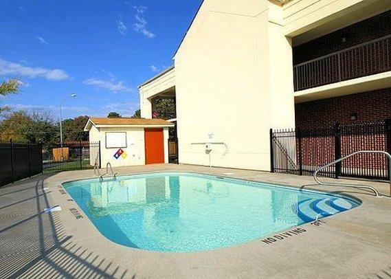 Quality Inn Henderson I-85 المظهر الخارجي الصورة